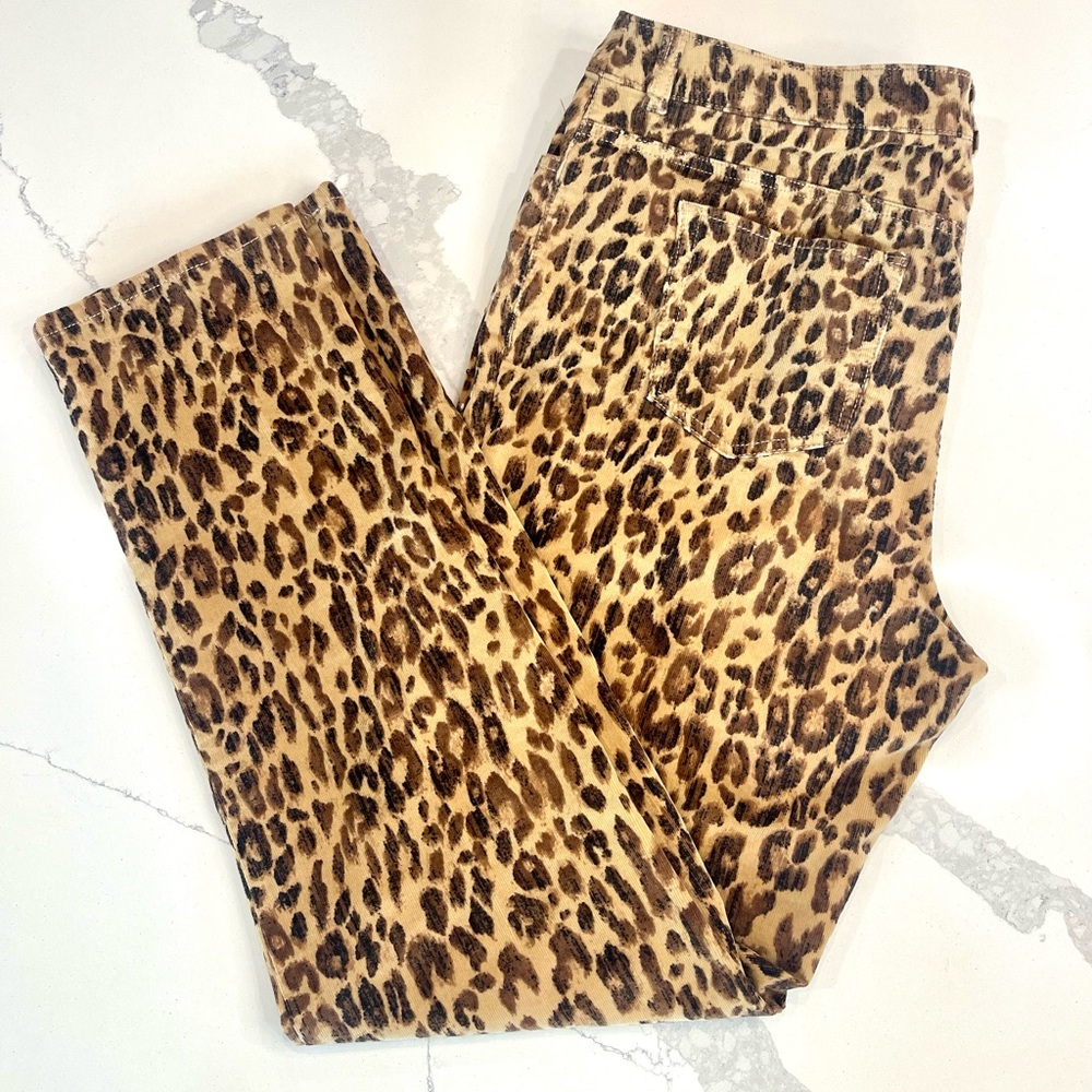 CHICO’S Leopard print pants. NWOT.